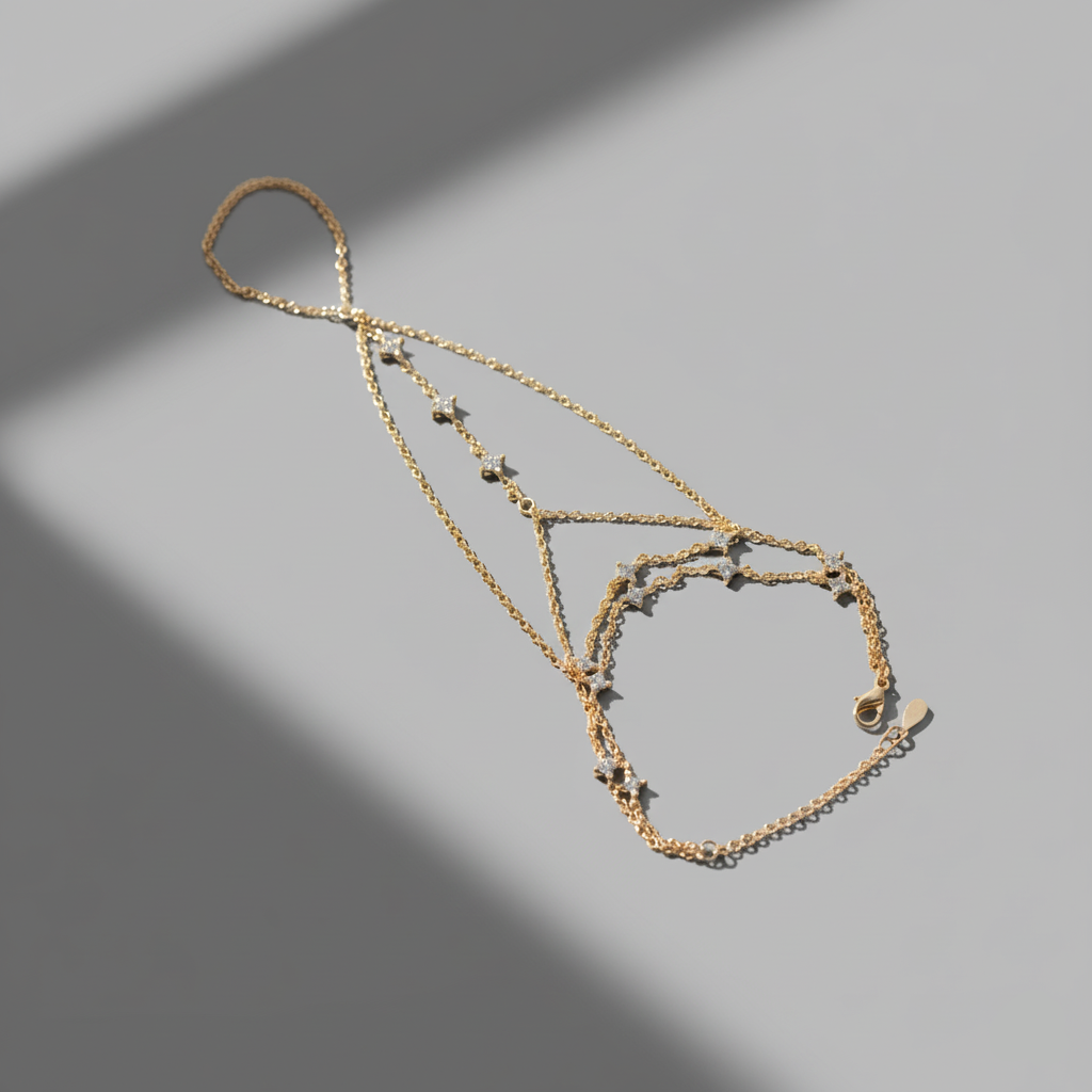 Zenia Trio Hand Chain