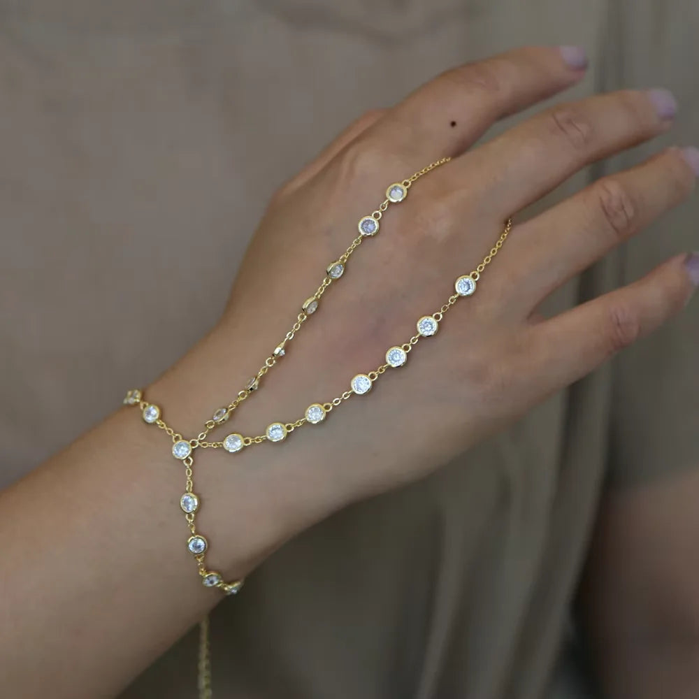 Zenia Duo Hand Chain