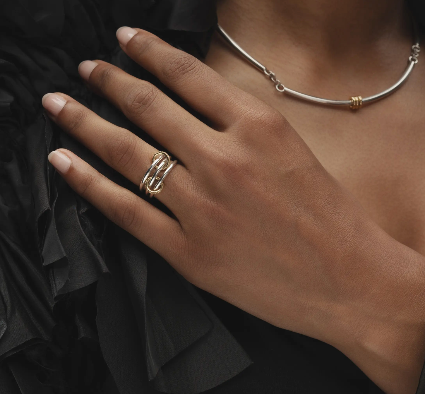 Solarium bond ring